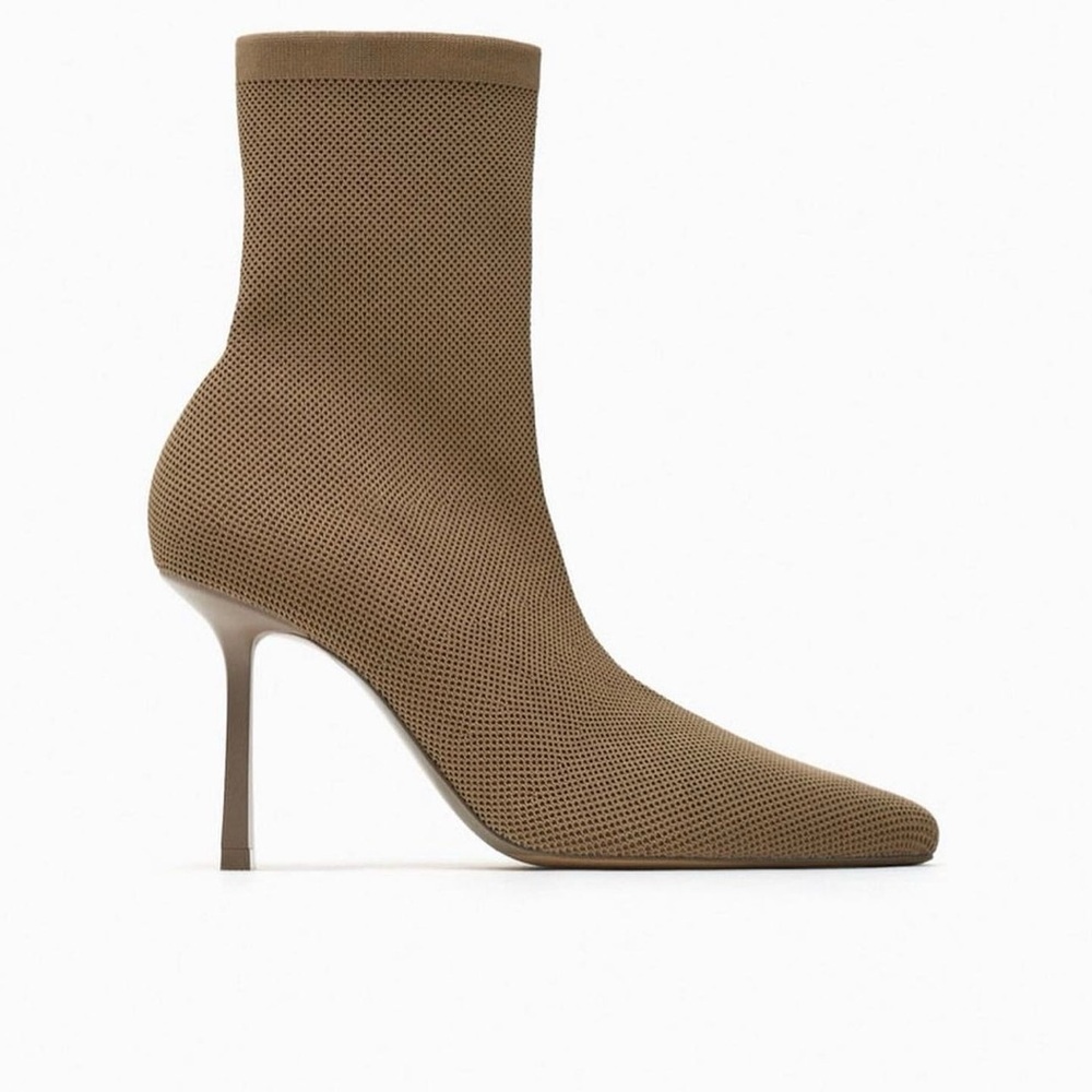 Zara knit boot